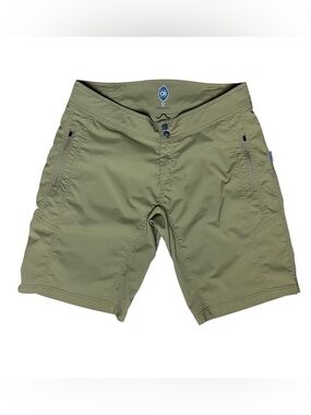 Club Ride Women’s Tan Cycling Shorts Medium Stretch Adjustable Waist